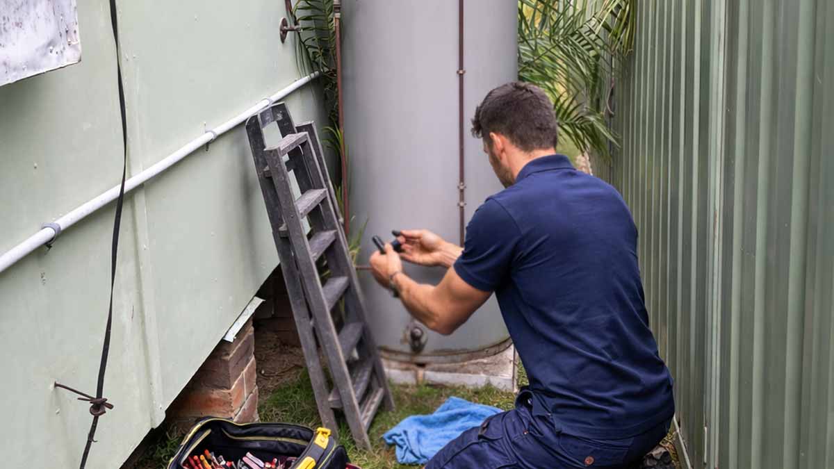 hot water repairers