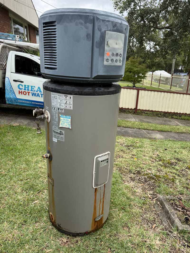 energy efficient water heaters heat pump